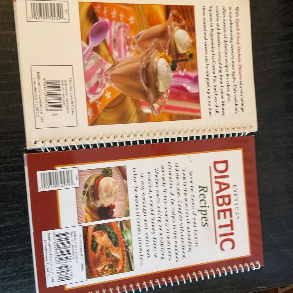 Cookbooks - (2) Diabetic cookbooks desserts and entrees. H198 - Picture 2 of 6